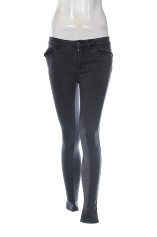 Női farmernadrág Vero Moda, Méret M, Szín Szürke, Ár 5 067 Ft, #137975462
