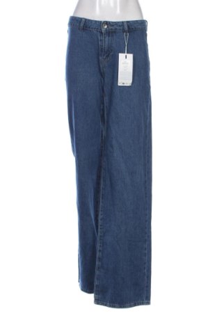 Blugi de femei ONLY, Mărime S, Culoare Albastru, Preț 178,47 Lei, #137980937