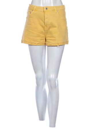 Dámske kraťasy  Bershka, Veľkosť S, Farba Žltá, Cena  11,00 €, #137935934
