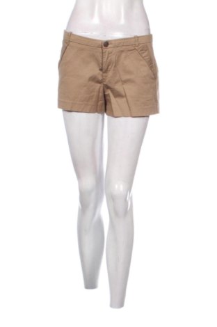 Pantaloni scurți de femei Bershka, Mărime L, Culoare Bej, Preț 51,81 Lei, #137947038