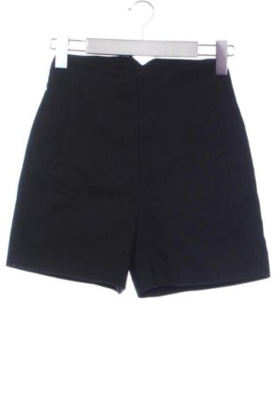 Pantaloni scurți de femei Stradivarius, Mărime XXS, Culoare Negru, Preț 41,99 Lei, #137950577