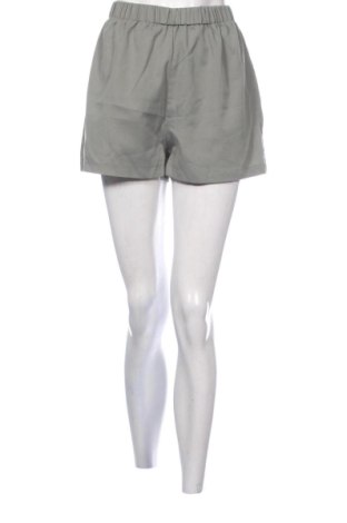 Pantaloni scurți de femei SHEIN, Mărime S, Culoare Verde, Preț 47,24 Lei, #137952498