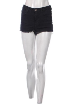 Pantaloni scurți de femei Guess, Mărime S, Culoare Negru, Preț 162,72 Lei, #137956050