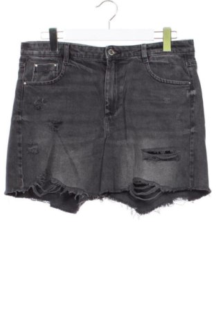 Pantaloni scurți de femei Unbranded, Mărime XL, Culoare Gri, Preț 57,74 Lei, #137965789