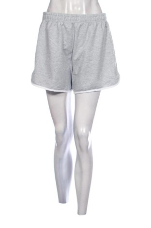 Pantaloni scurți de femei Unbranded, Mărime M, Culoare Gri, Preț 45,00 Lei, #137980378