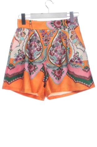 Női rövidnadrág NEW COLLECTION, Méret XS, Szín Sokszínű, Ár 4 965 Ft, #137986809