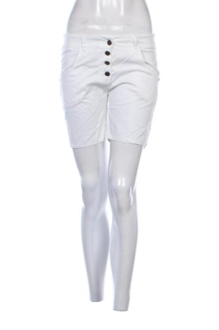Damen Shorts Driver, Größe M, Farbe Weiß, Preis 10,00 €, #137944218