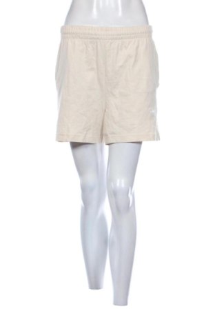 Női rövidnadrág Adidas, Méret S, Szín Ekrü
, Ár 7 566 Ft, #137949564