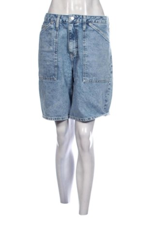 Дамски къс панталон Calvin Klein, Размер M, Цвят Син, Цена 31,00 €, #137954649