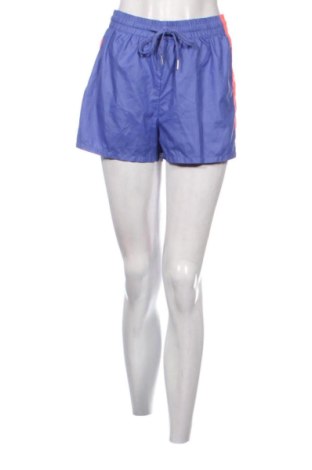 Pantaloni scurți de femei Fashion nova, Mărime S, Culoare Albastru, Preț 41,99 Lei, #137959711