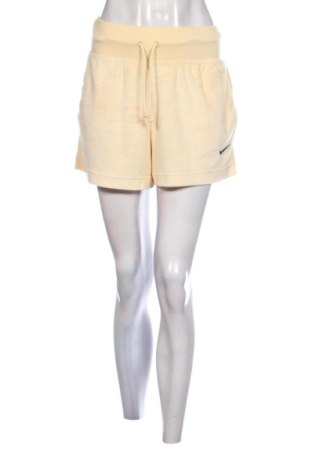 Damen Shorts Nike, Größe S, Farbe Gelb, Preis 22,00 €, #137969741