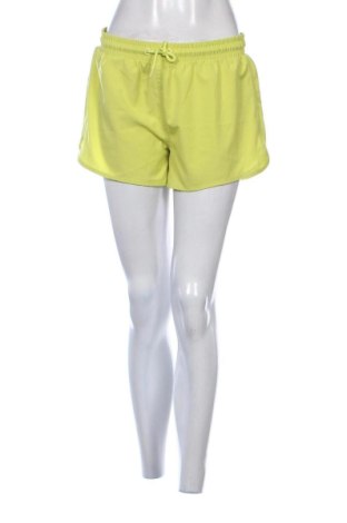 Pantaloni scurți de femei Beloved, Mărime M, Culoare Galben, Preț 57,74 Lei, #137981807