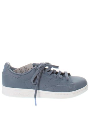 Дамски обувки Adidas, Размер 37, Цвят Сив, Цена 92,40 €, #137940515