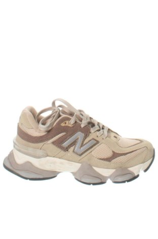 Încălțăminte de damă New Balance, Mărime 40, Culoare Multicolor, Preț 524,91 Lei, #137958114