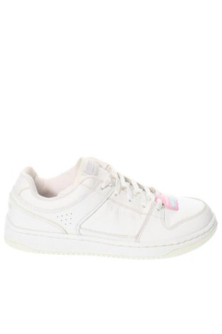 Дамски обувки Skechers, Размер 35, Цвят Бял, Цена 89,16 €, #137944215