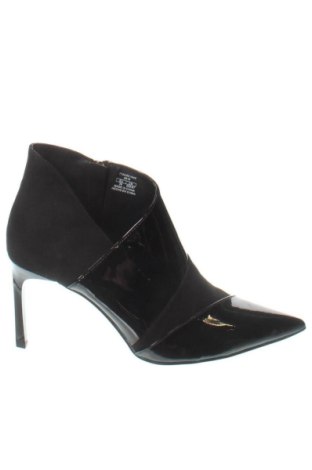 Încălțăminte de damă Zara, Mărime 39, Culoare Negru, Preț 173,22 Lei, #137975801