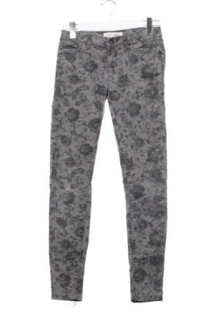 Pantaloni de femei Clockhouse, Mărime XS, Culoare Gri, Preț 35,00 Lei, #137934384