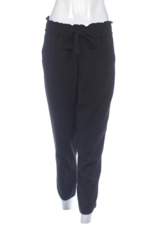 Pantaloni de femei Zara, Mărime S, Culoare Negru, Preț 61,00 Lei, #137966074