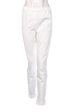 Pantaloni de femei Betty Barclay, Mărime XL, Culoare Alb, Preț 178,47 Lei, #137966442