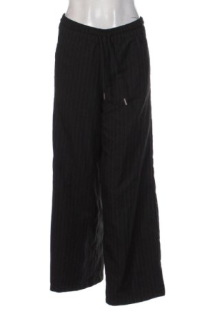 Pantaloni de femei H&M, Mărime M, Culoare Multicolor, Preț 41,99 Lei, #137966831