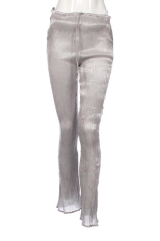 Pantaloni de femei Zara, Mărime M, Culoare Argintiu, Preț 57,74 Lei, #137969697