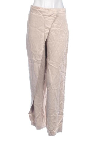 Pantaloni de femei Zara, Mărime M, Culoare Bej, Preț 68,98 Lei, #137971531