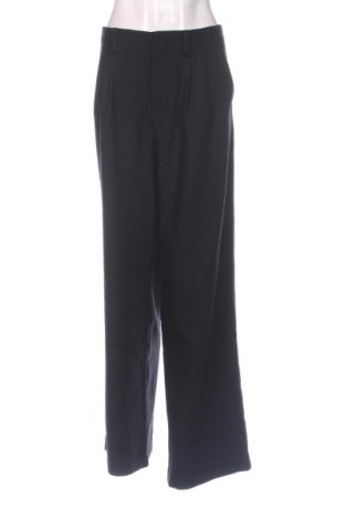 Pantaloni de femei Stradivarius, Mărime L, Culoare Negru, Preț 62,99 Lei, #137971550