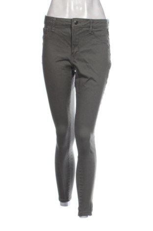 Dámské kalhoty  Primark, Velikost M, Barva Zelená, Cena  194,00 Kč, #137973869
