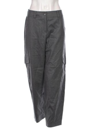 Pantaloni de femei WINDSOR., Mărime M, Culoare Gri, Preț 230,96 Lei, #137974793