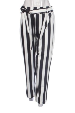 Pantaloni de femei Boohoo, Mărime M, Culoare Multicolor, Preț 50,00 Lei, #137975697