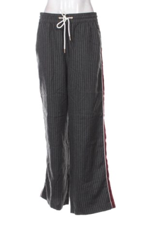 Pantaloni de femei H&M, Mărime M, Culoare Multicolor, Preț 41,99 Lei, #137976406
