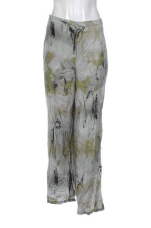 Pantaloni de femei Pull&Bear, Mărime M, Culoare Multicolor, Preț 57,74 Lei, #137980964