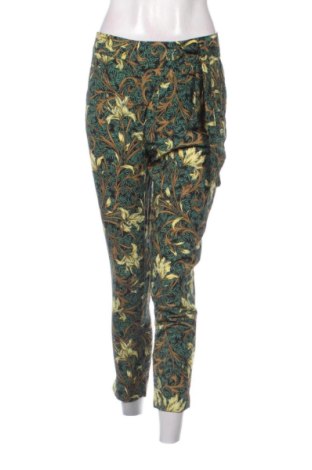 Pantaloni de femei Zara, Mărime S, Culoare Multicolor, Preț 196,00 Lei, #137983690