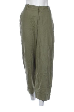 Pantaloni de femei Zara, Mărime L, Culoare Verde, Preț 78,74 Lei, #137984803