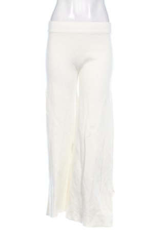 Pantaloni de femei Zara, Mărime M, Culoare Ecru, Preț 113,00 Lei, #137988043