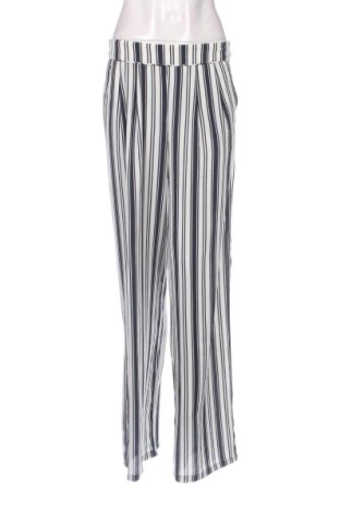 Damskie spodnie Bershka, Rozmiar M, Kolor Kolorowy, Cena 46,57 zł, #137935814