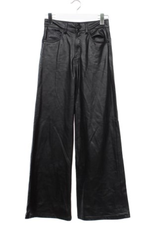 Dámské kalhoty  Pull&Bear, Velikost S, Barva Černá, Cena  291,00 Kč, #137964947