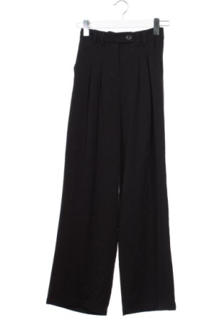 Női nadrág Bershka, Méret XS, Szín Fekete, Ár 3 546 Ft, #137967565