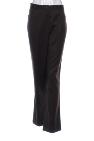 Pantaloni de femei Haggar, Mărime XL, Culoare Maro, Preț 56,00 Lei, #137972530