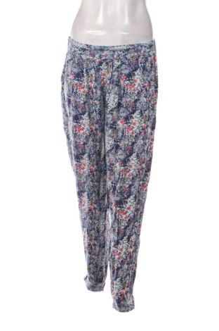 Pantaloni de femei Garcia Jeans, Mărime L, Culoare Multicolor, Preț 116,00 Lei, #137973913