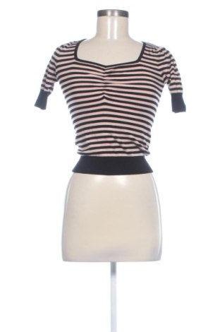 Damski sweter Motivi, Rozmiar S, Kolor Kolorowy, Cena 41,94 zł, #137984769