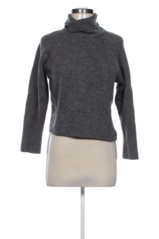 Pulover de femei Zara, Mărime M, Culoare Gri, Preț 196,32 Lei, #137956409