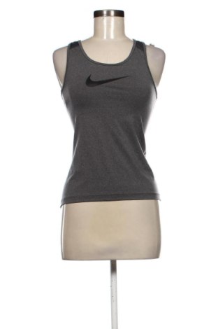 Top sport de damă. Nike, Mărime S, Culoare Gri, Preț 125,98 Lei, #137949985