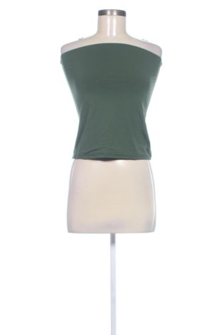 Дамски топ Pull&Bear, Размер M, Цвят Зелен, Цена 20,27 €, #137955086