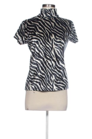 Helancă de femei New Style, Mărime M, Culoare Multicolor, Preț 86,99 Lei, #137999263