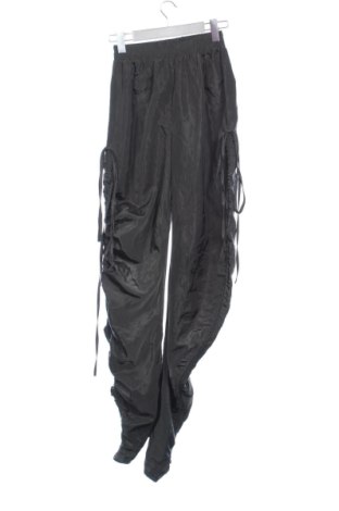 Pantaloni trening de femei Pretty Little Thing, Mărime XS, Culoare Negru, Preț 60,00 Lei, #137933007