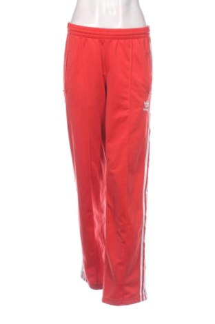 Дамско спортно долнище Adidas, Размер M, Цвят Червен, Цена 30,86 €, #137939364