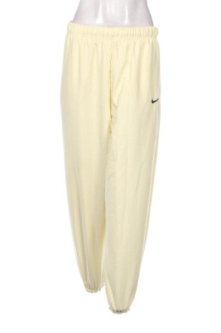 Női sport nadrág Nike, Méret S, Szín Sárga, Ár 12 057 Ft, #137949372