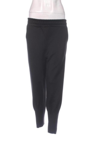 Pantaloni trening de femei Unbranded, Mărime S, Culoare Negru, Preț 36,74 Lei, #137966934