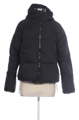 Geacă de femei Pull&Bear, Mărime XS, Culoare Negru, Preț 259,99 Lei, #137999437
